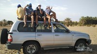 Riding the 4WD Vehicles