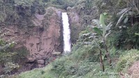 Ini dia Curug Putri yang masih alami
