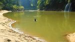 Asyiknya Menyusuri Sungai Teunom di Aceh