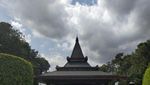 Aura Nasionalisme yang Kental di Makam Bung Karno