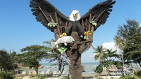 Pemandangan yang melatarbelakanginya, rupawan!!!