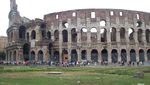 Awas! Dicegat Gladiator di Colosseum