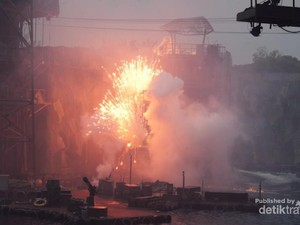 Awas! Ledakan di Universal Studios Singapura