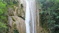 Salah satu air terjun yang baru saja ditemukan