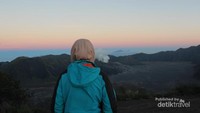 Menikmati keindahan alam Gunung Bromo
