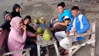 Nongkrong juga asyik