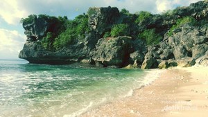 Balangan, Pantai Sepi yang Asyik Untuk Tahun Baru di Bali