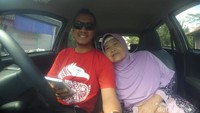 Perjalanan akan makin menyenangkan jika bersama dengan orang terkasih