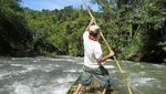 Bamboo Rafting di Loksado, Berani? Bamboo Rafting di Loksado, Berani?
