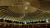 Bagian dalam Masjid