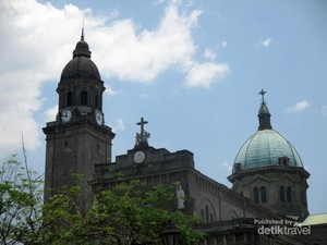 Bangunan Neo-Romanesque Cantik di Filipina