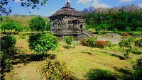 Candi Banyunibo, eksotisme di tengah ladang tebu