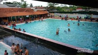 Kolam Renang