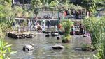 Basah-basahan Seru di Taman Air Tlatar Boyolali