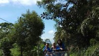 Mengendarai Jeep bersama dtraveler