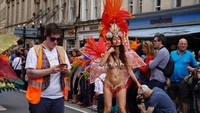Salah satu kostum khas Brazilian