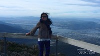 Point lookout untuk memandangi kota Hobart lebih seksama