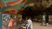 Gua Kecil Batu Caves