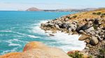 Batu di Australia Ini Berbentuk Mata Manusia