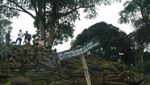 Batu Gamelan, Yang Aneh & Unik di Gunung Padang