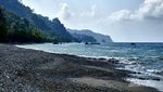 Batu Layar yang Unik di Ambon