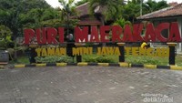 Pintu Masuk Puri Maerakaca