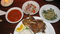 Ini dia! Menu andalan bebek bengil krispi