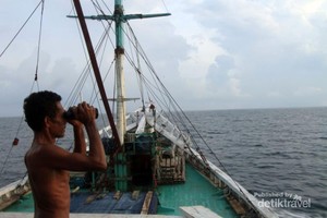 Beda! Traveling ke Pontianak Naik Kapal Pinisi