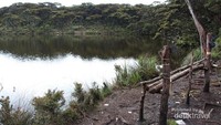 Tepian Telaga Dewi