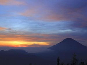 Begini Cara Dieng Memikat Wisatawan