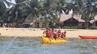Bermain banana boat