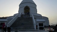 World Peace Pagoda di Bukit Ananda