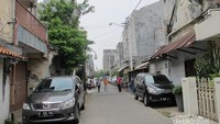 Rumah-rumah penduduk di kawasan China Benteng