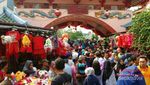 Begini Meriahnya Imlek di Kampung China Cibubur
