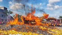Ritual Bakar Tongkang (30/06/2018) di Bagansiapiapi.