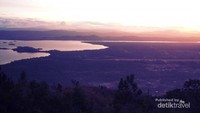 Danau Sentani dari ketinggian