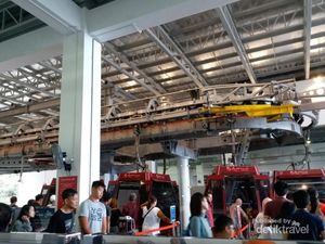 Begini Rasanya Jika Naik Cable Car di Genting Malaysia