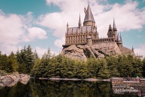 Begini Rasanya Masuk Dunia Harry Potter di Jepang
