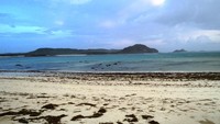 Pantai Tanjung Aan di Lombok Tengah