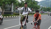 Naik sepeda unik
