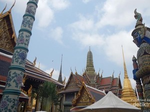 Begini Serunya Jalan-jalan Keliling Bangkok