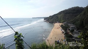 Beginilah Keindahan Pantai di Gunungkidul