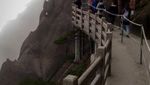 Begitu Magis, Pegunungan Huangshan China Ini