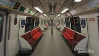 Kondisi di dalam MRT