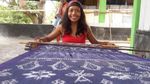Belajar Menenun Kain Ikat di Desa Moni, Flores