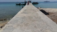 Dermaga pulau Edam
