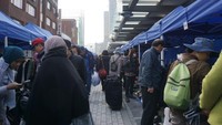 Sudah ada sejak 1988, flea market Seocho Saturday Market mulai beroperasi sejak pukul 09.00 pagi hingga 03.00 sore