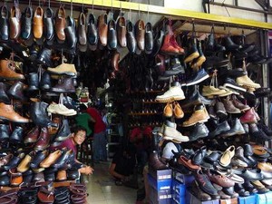 Belanja Murah di 6 Pasar Unik di Jakarta