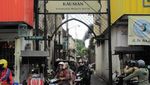 Belanja Sambil Membatik di Kampung Batik Kauman