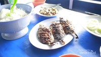 Hidangan khas Desa Parangloe